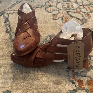 NWT Bed Stu leather sandals
